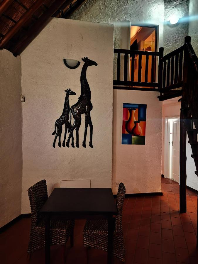 Libra Lodge Sandton Extérieur photo