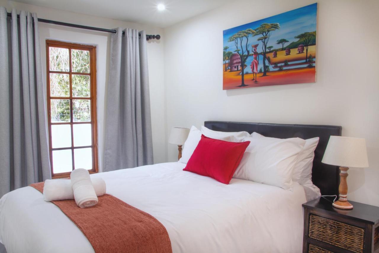 Libra Lodge Sandton Extérieur photo