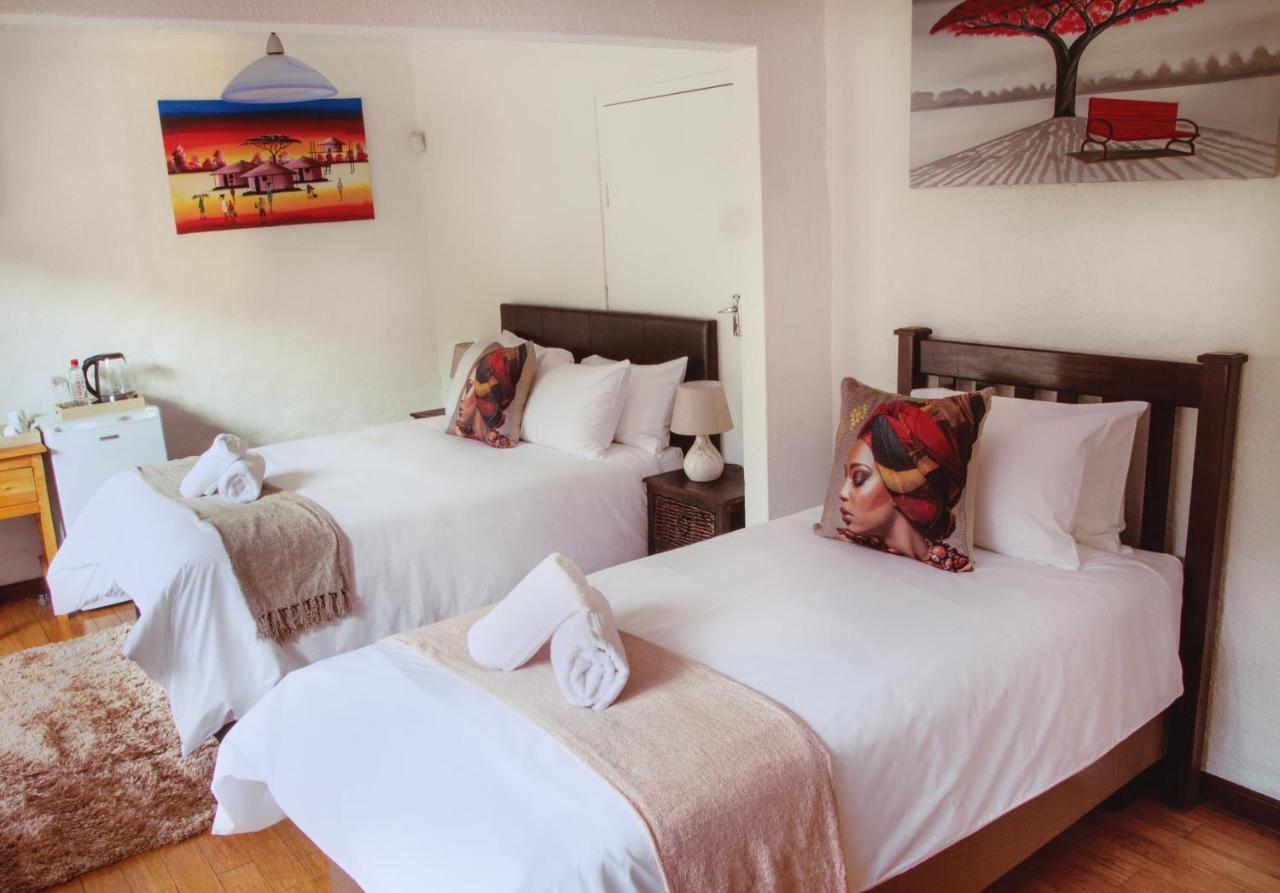 Libra Lodge Sandton Extérieur photo