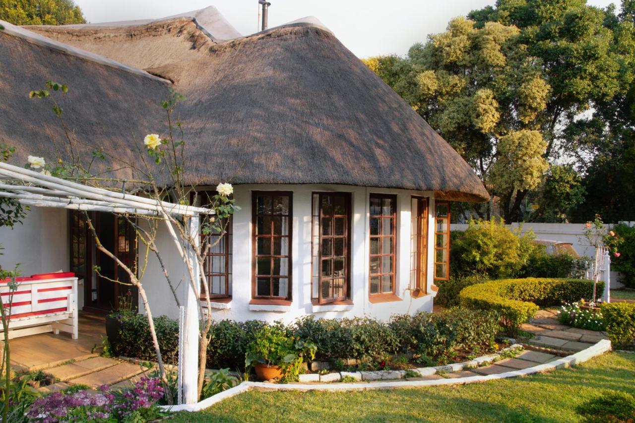 Libra Lodge Sandton Extérieur photo