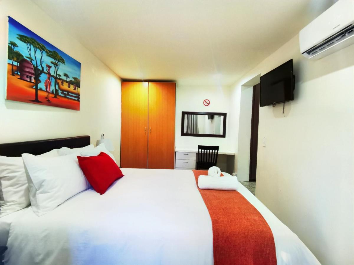 Libra Lodge Sandton Chambre photo