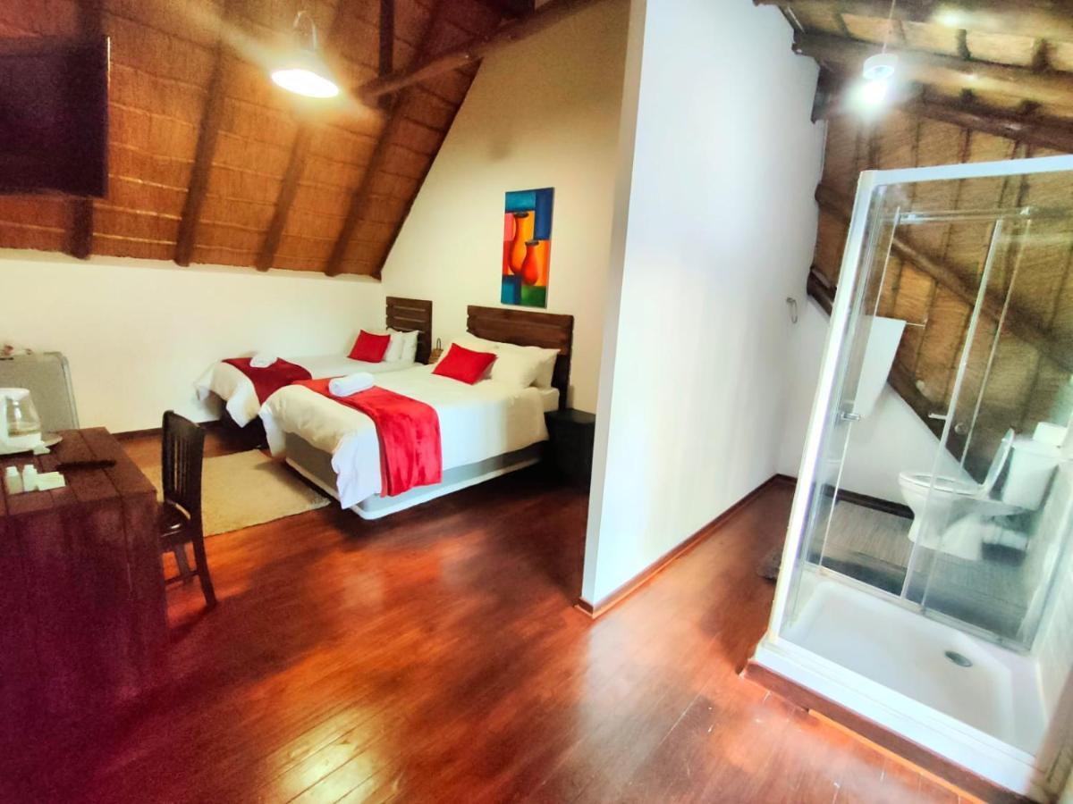 Libra Lodge Sandton Extérieur photo