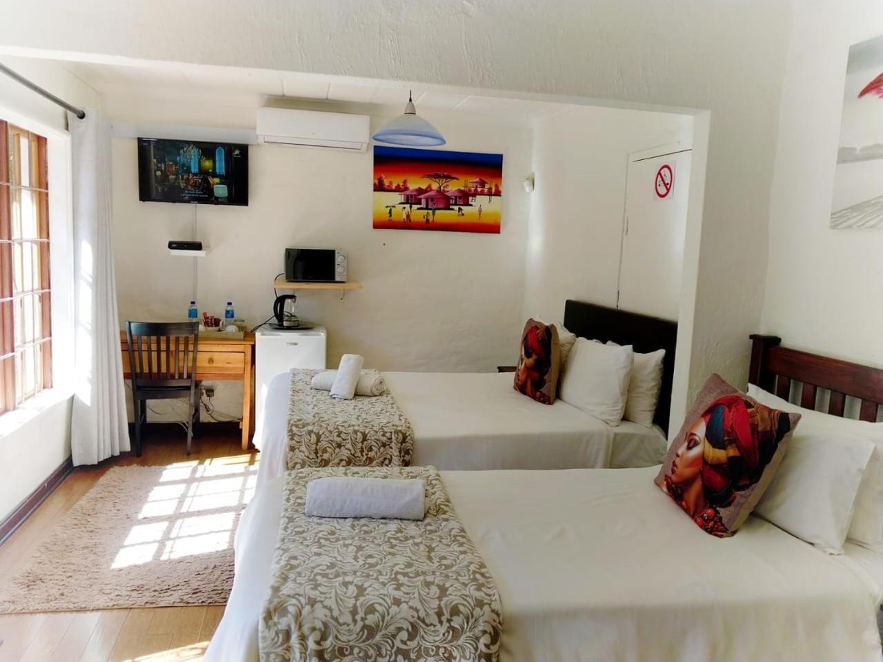 Libra Lodge Sandton Extérieur photo